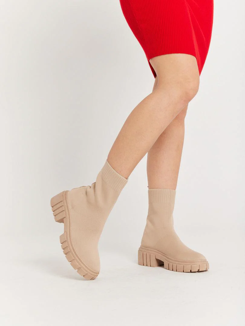 Bottines chaussettes blanches - Image 6