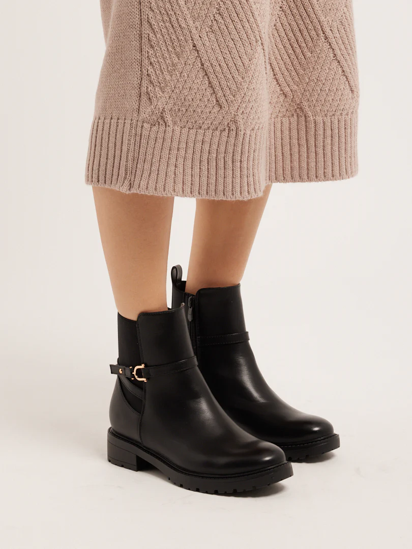 Bottines petits talons carrés - Image 6