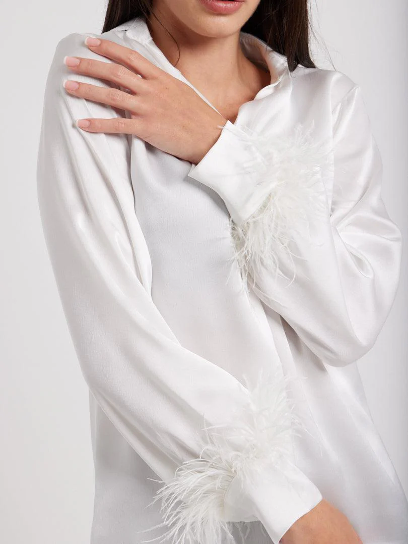 Chemise mousquetaire à plumes - Image 8