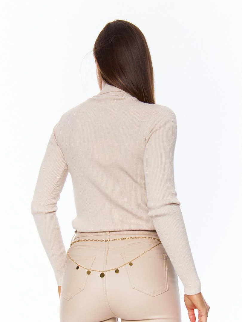 Pull col roulé en maille fine côtelée - Image 8