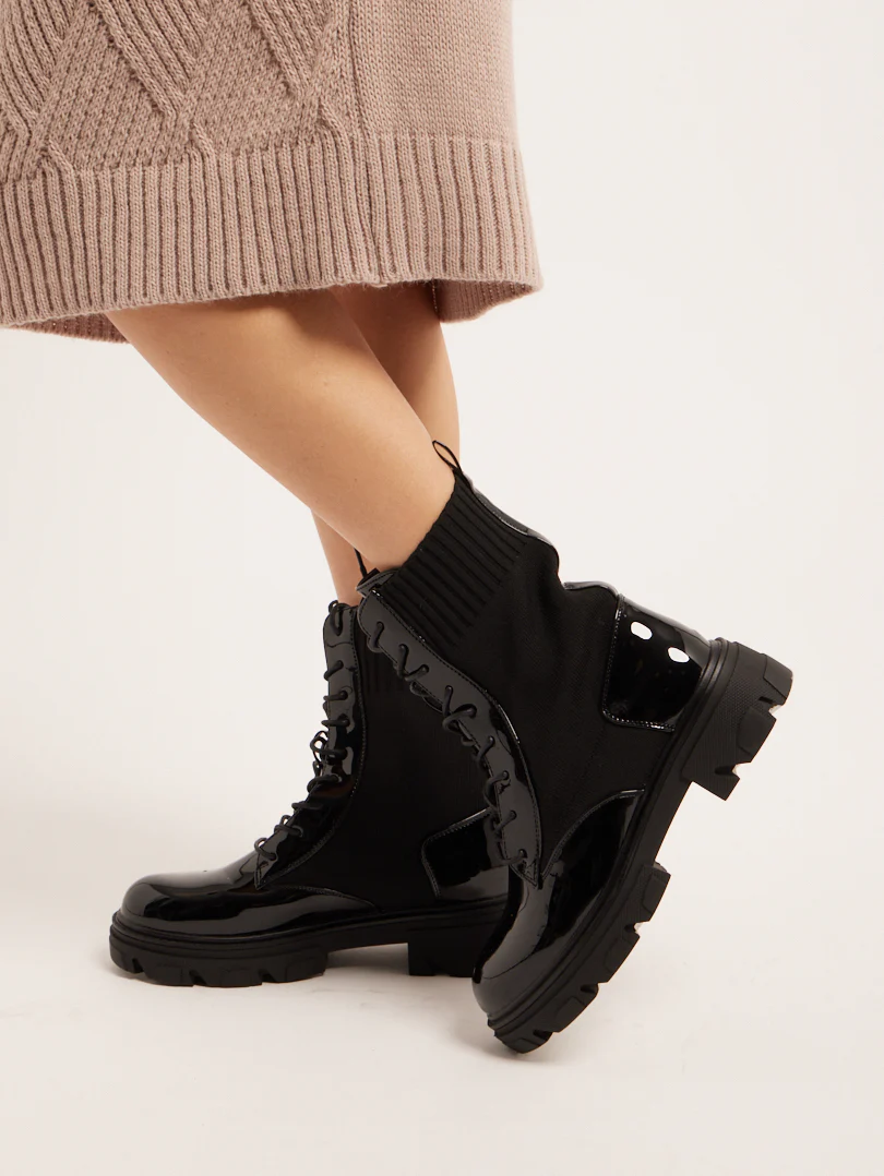 Bottines chaussettes bi matière vernis - Image 2
