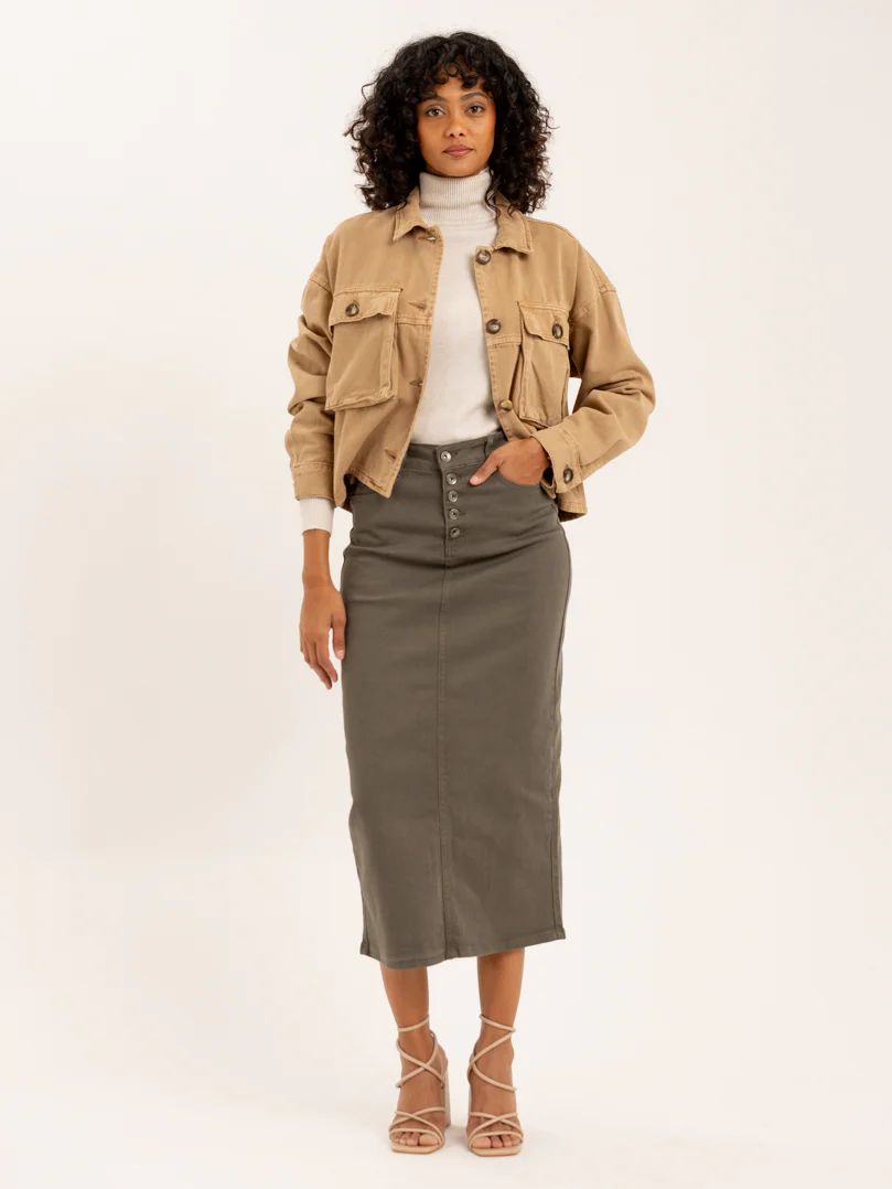 Veste courte en jean taupe avec fermeture boutons - Image 4