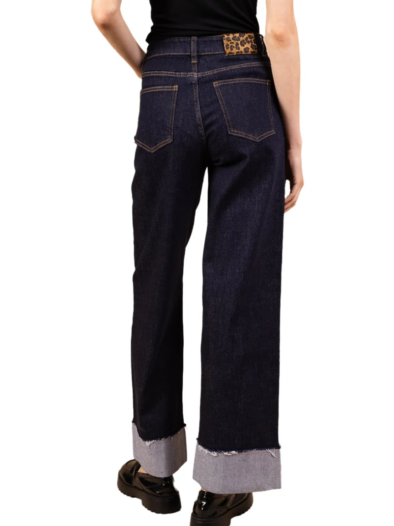 Jean large à revers en denim brut - Image 3