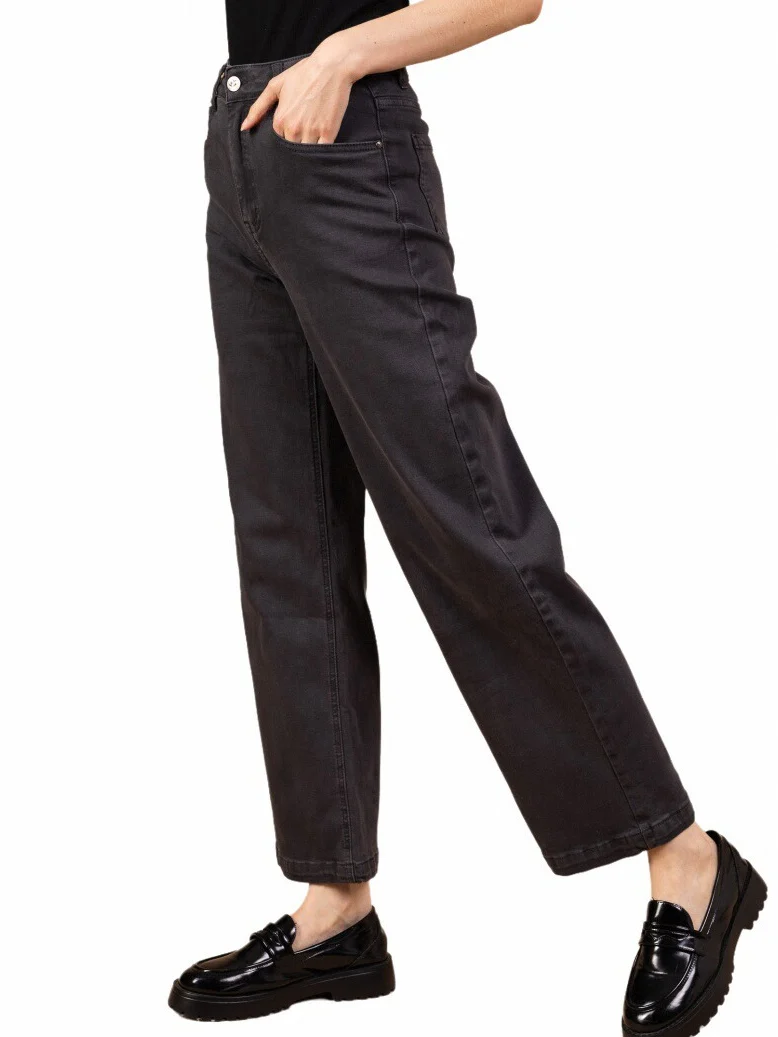 Jean Large Droit Gris en Denim de Coton – L’Essence du Minimalisme Chic - Image 2