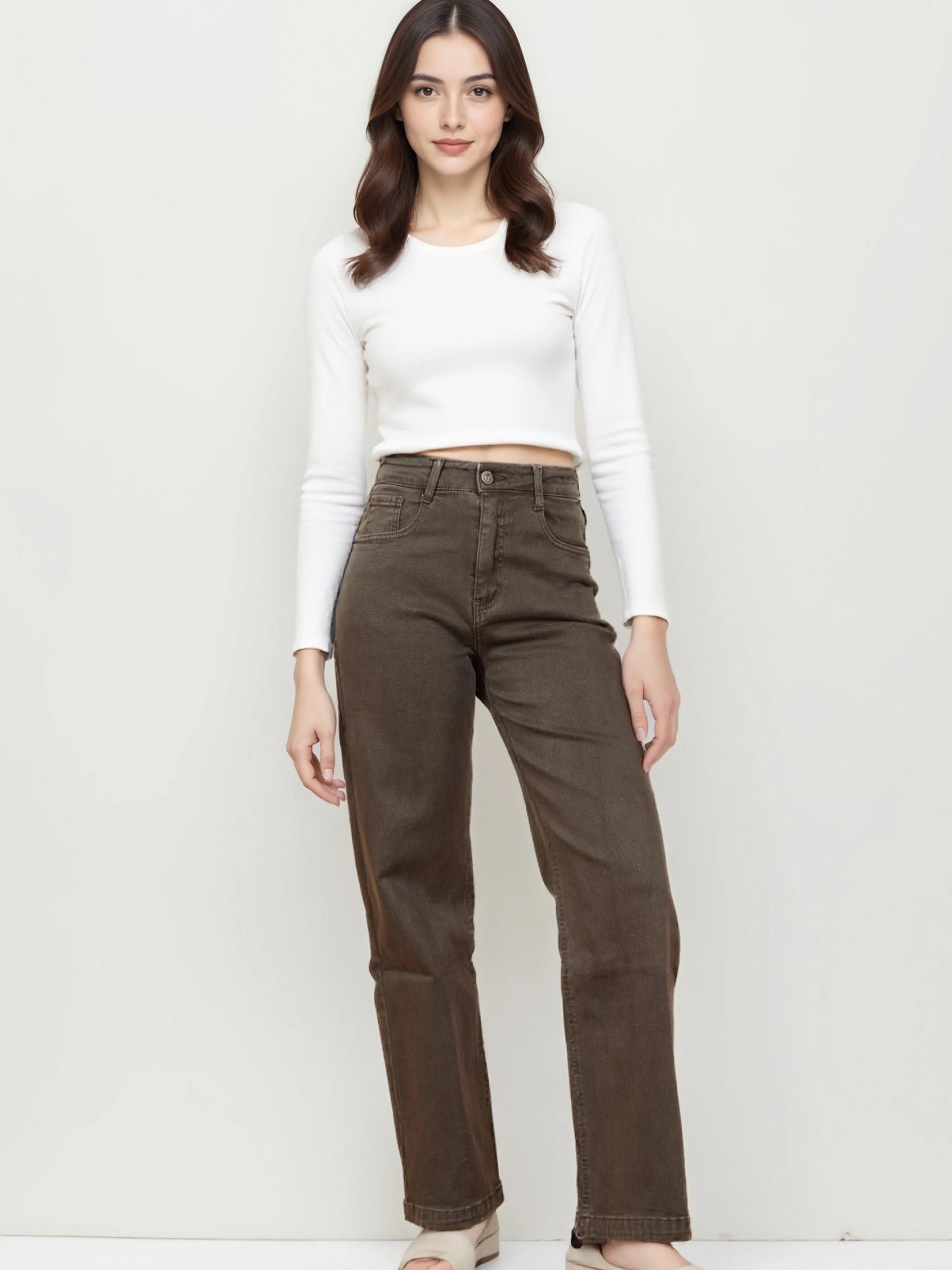 Jean Large Droit Kaki en Denim de Coton – L’Essence du Minimalisme Chic