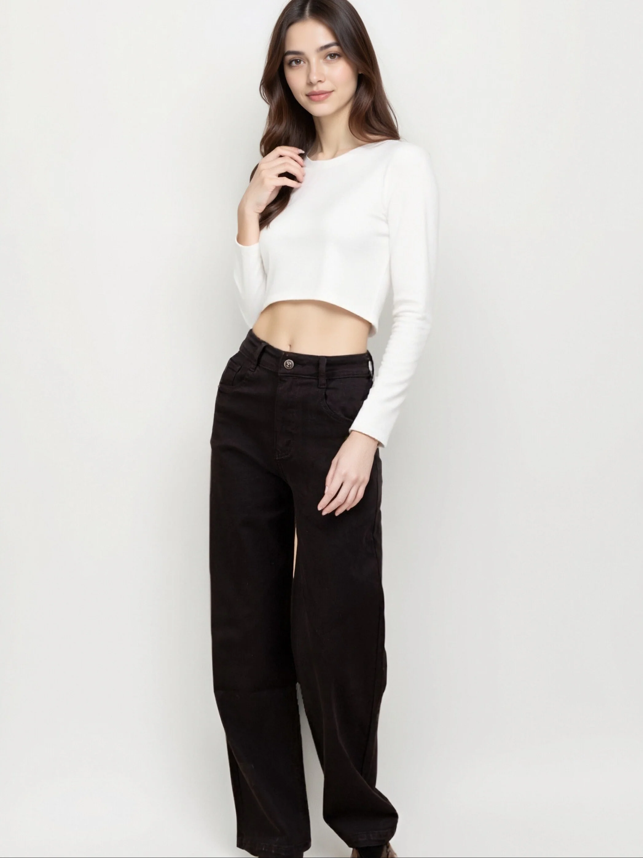 Jean Large Droit Noir en Denim de Coton – L’Essence du Minimalisme Chic