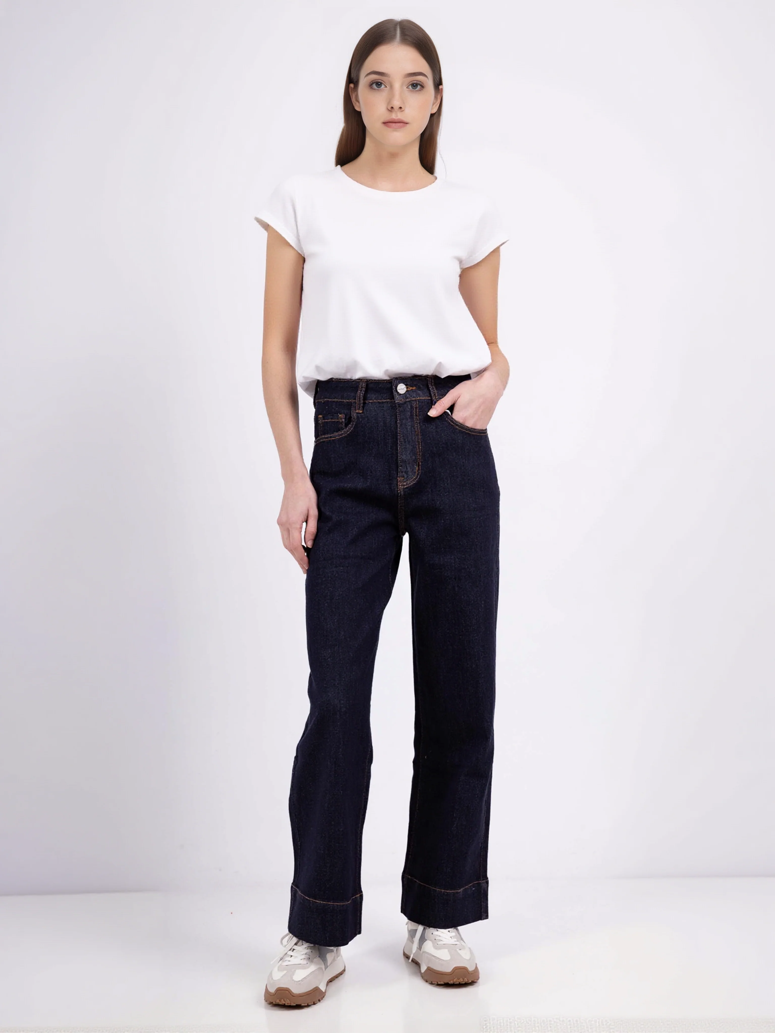 Jean large taille haute ourlets marqués