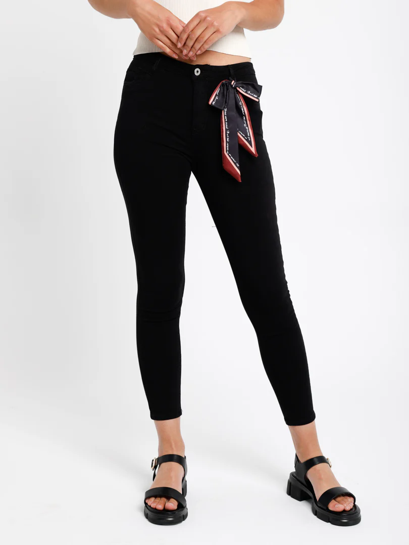 Jean skinny avec garniture en foulard - Image 16