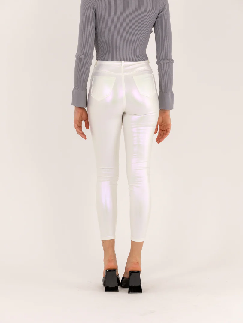 Jean skinny blanc métallisé effet brillant - Image 4