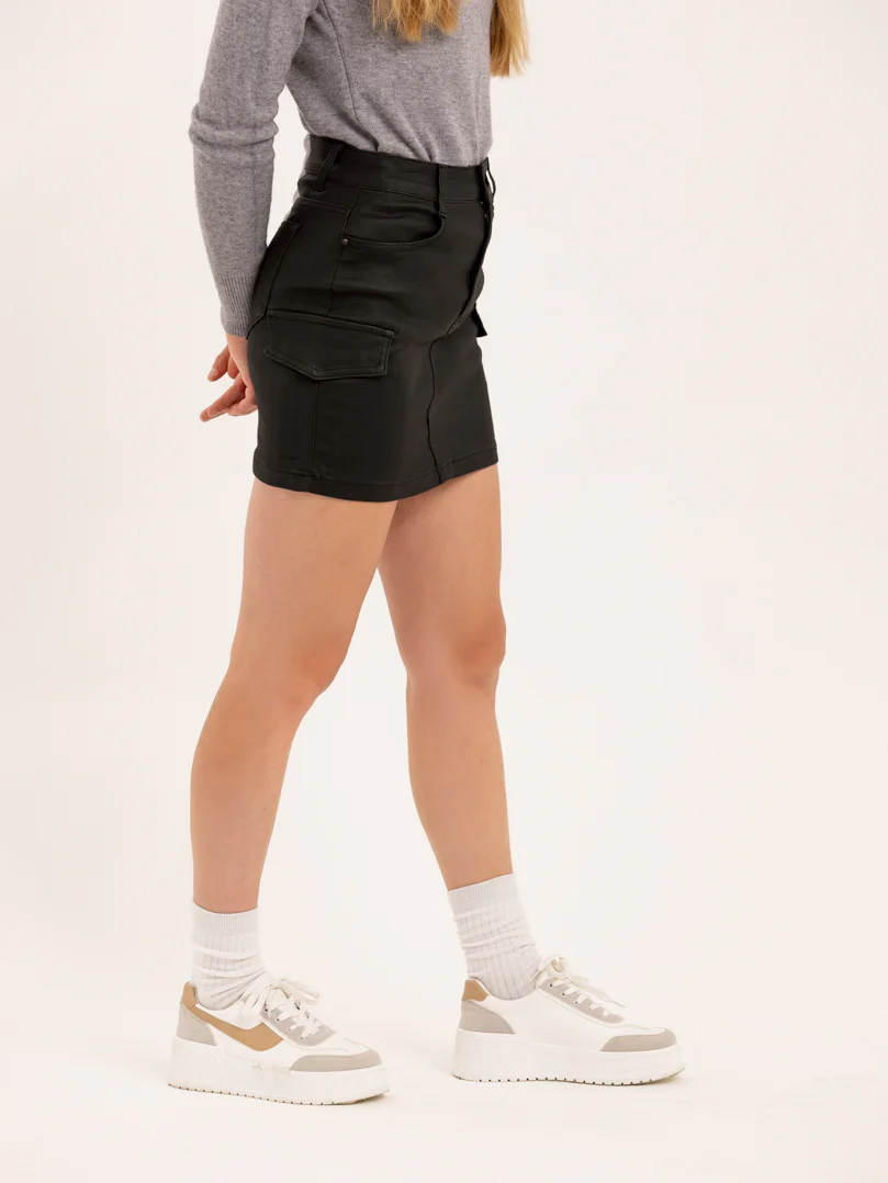 Jupe court effet cuir mat - Image 4