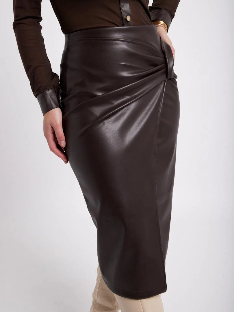 Jupe midi en simili cuir - Image 9