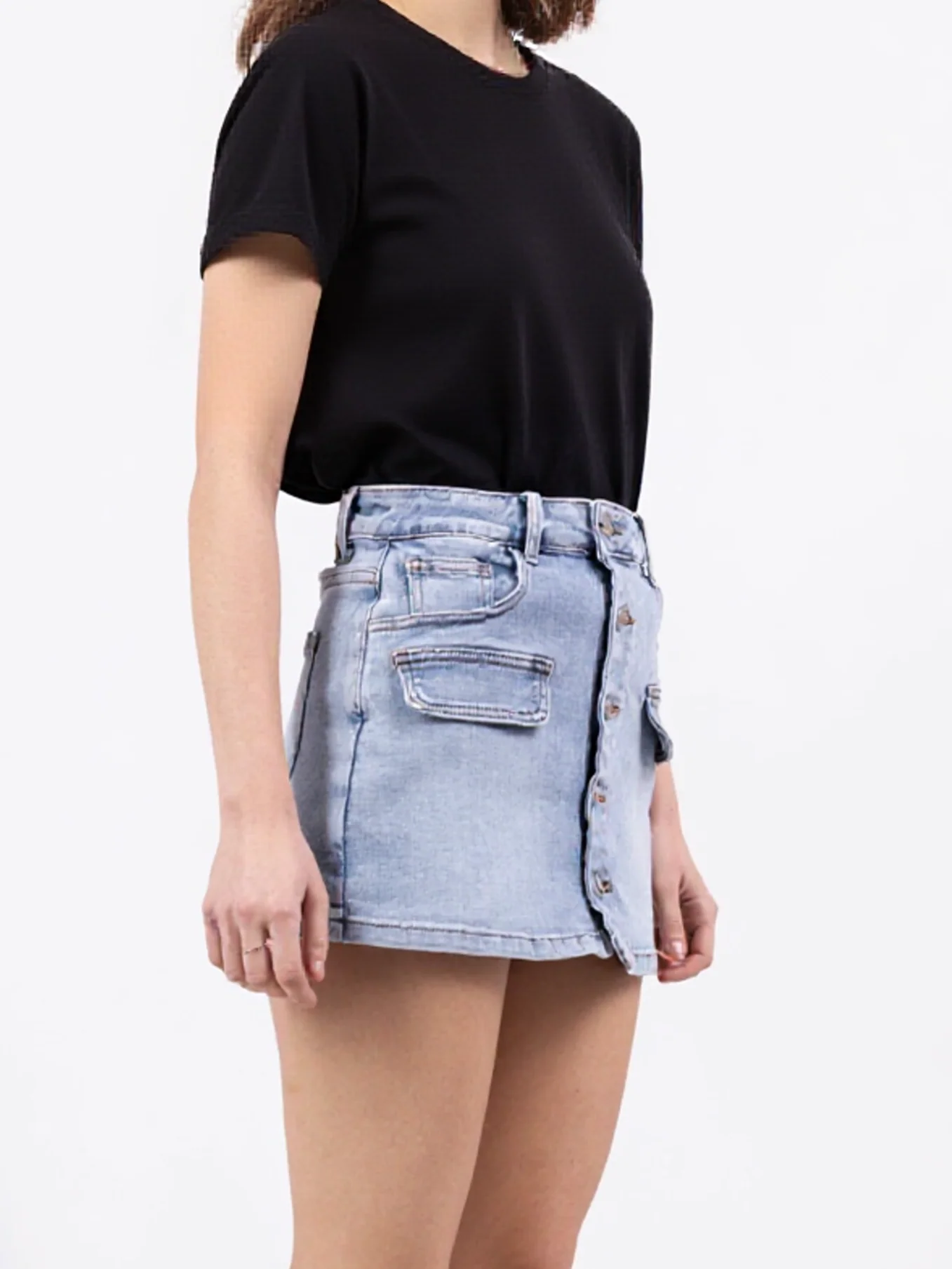 Jupe-Short en Jean Délavé à Fermeture Boutonnée - Image 4
