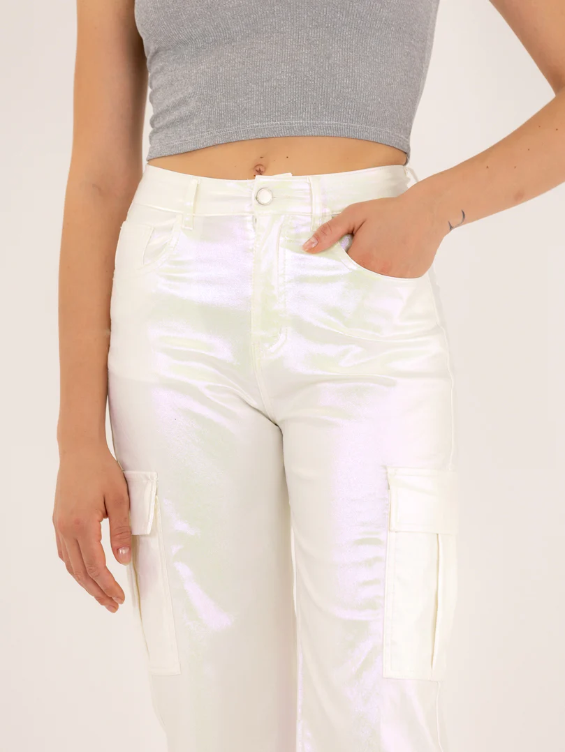 Pantalon cargo blanc métallisé - Image 4