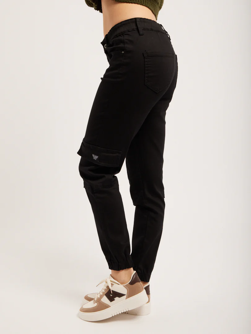 Pantalon cargo multi poches ourlet élastique - Image 10