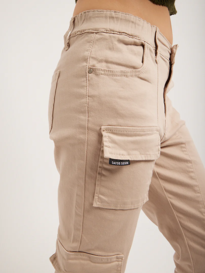 Pantalon cargo multi poches ourlet élastique - Image 4