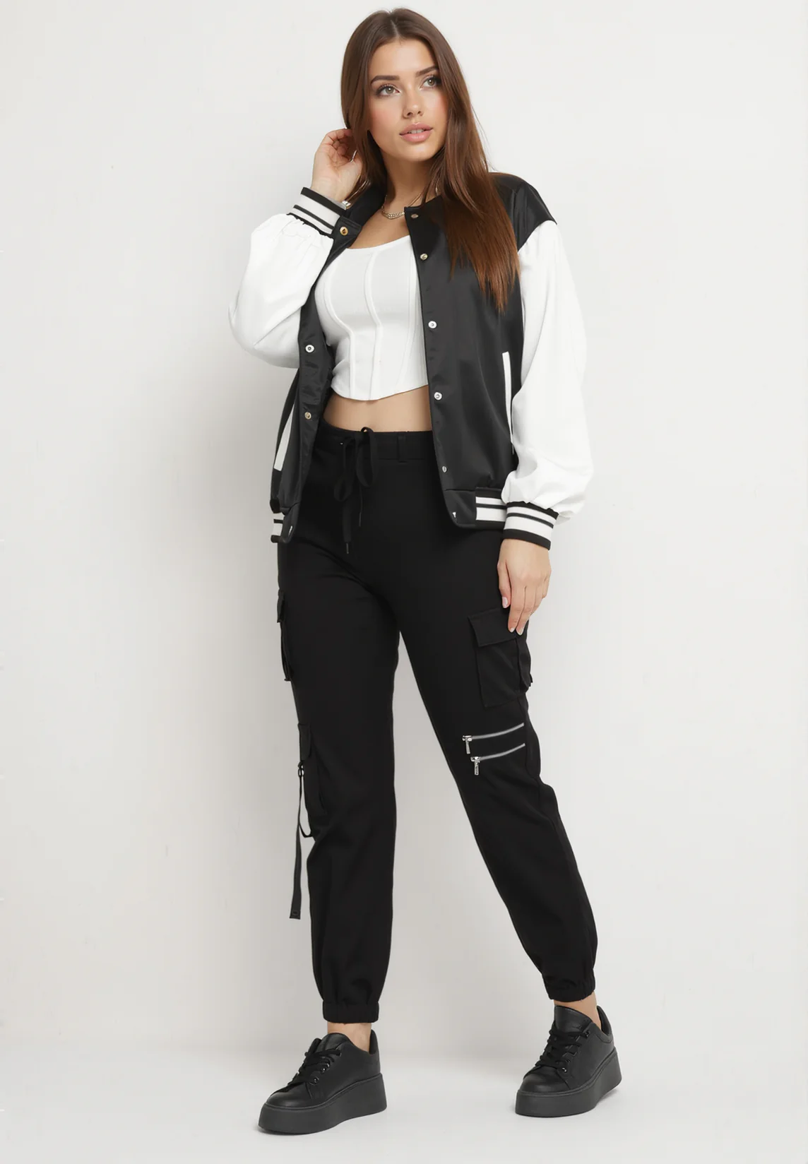 Pantalon cargo taille haute noir - Image 2