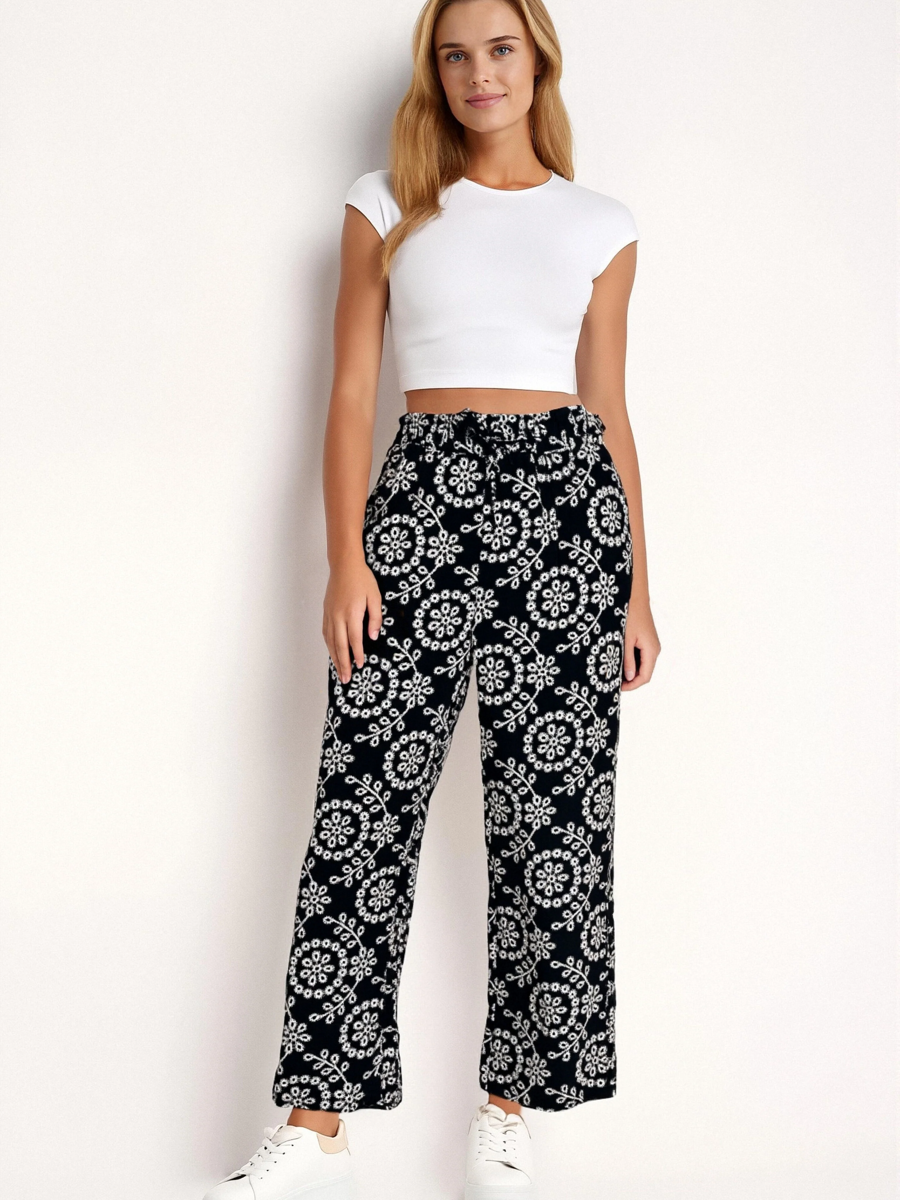 Pantalon d’été femme à droite – imprimé floral - Image 3