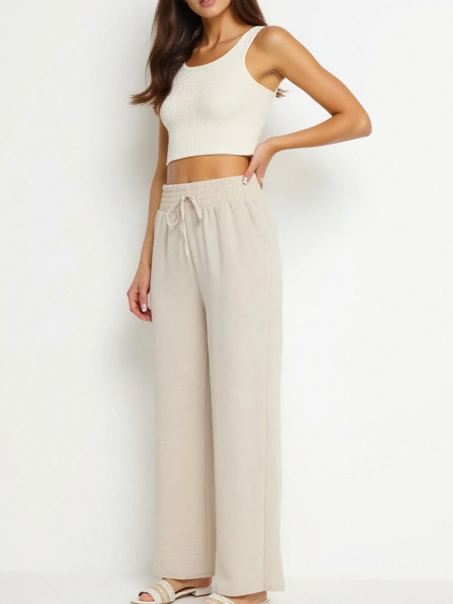Pantalon droit fluide à taille élastique - Image 9