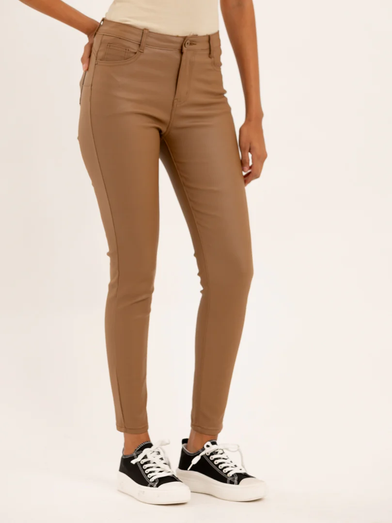 Pantalon skinny en toile enduite effet cuir - Image 2