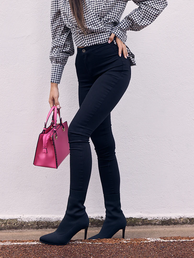 Pantalon skinny effet legging ourlet usé - Image 7