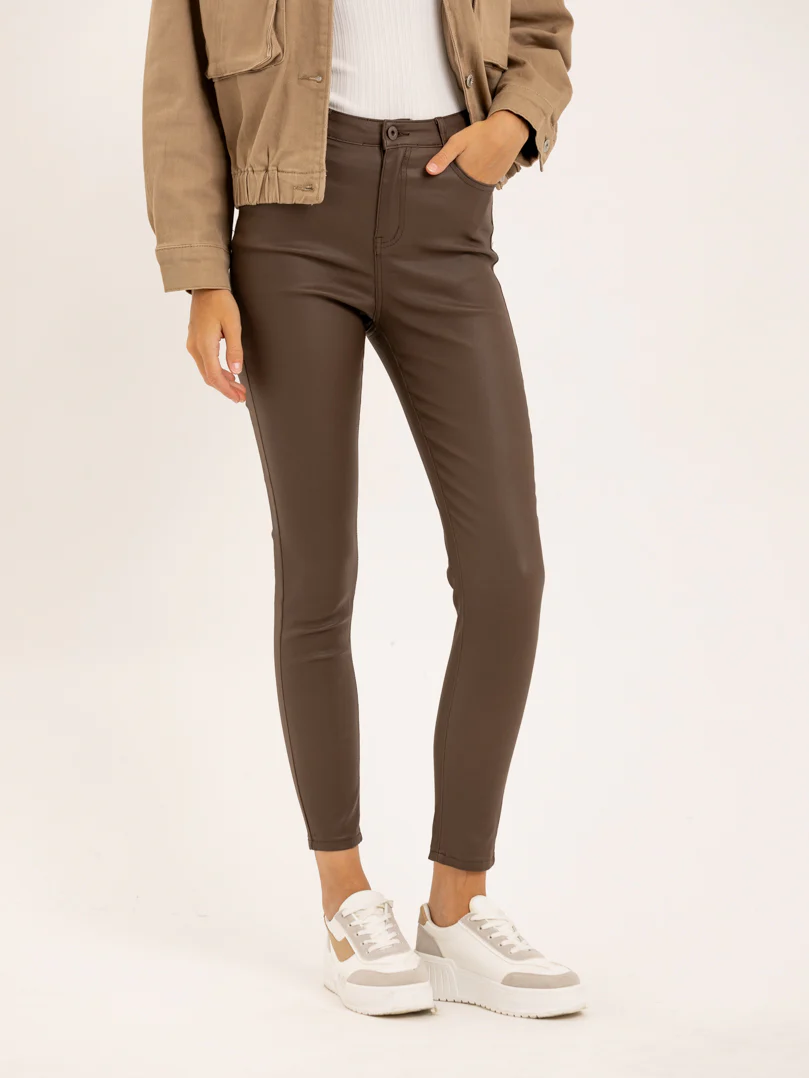 Pantalon skinny noir simili cuir mat - Image 3