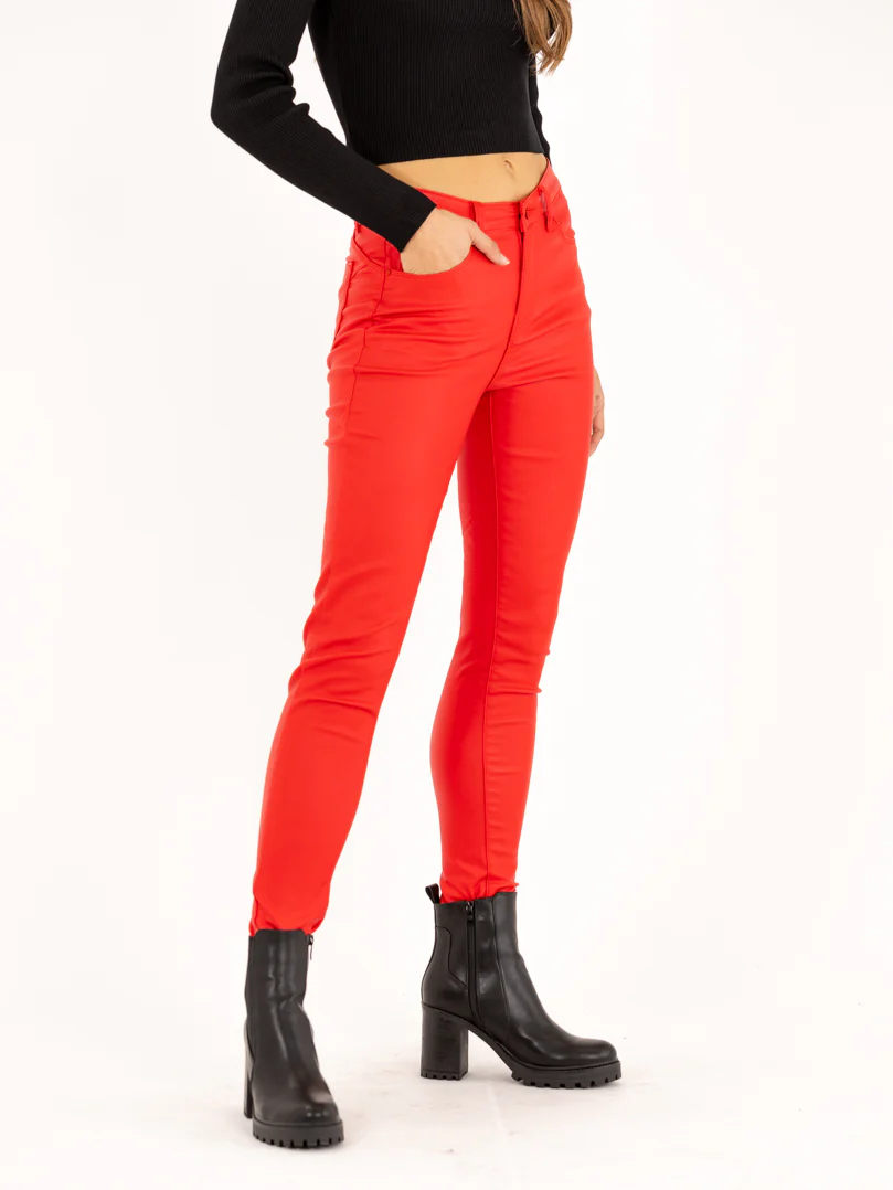 Pantalon skinny push up en simili cuir - Image 7