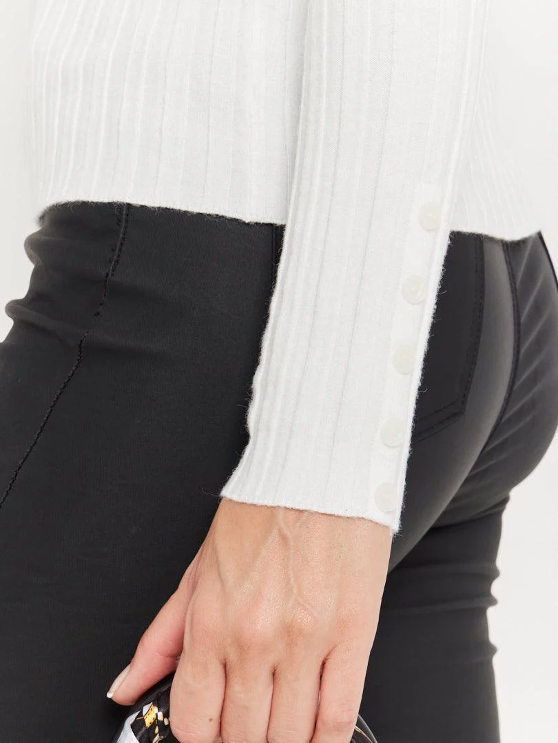Pull col montant en maille fine côtelée - Image 15