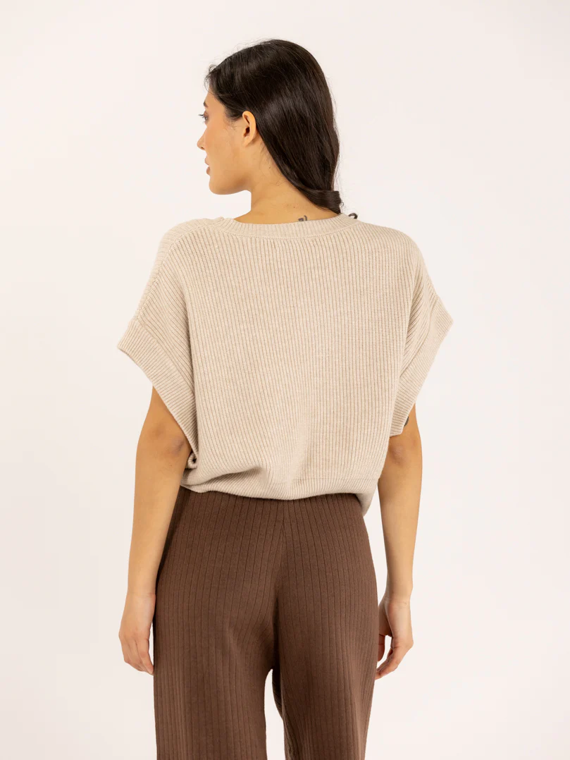 Pull sans manches en maille à épaules larges - Image 11