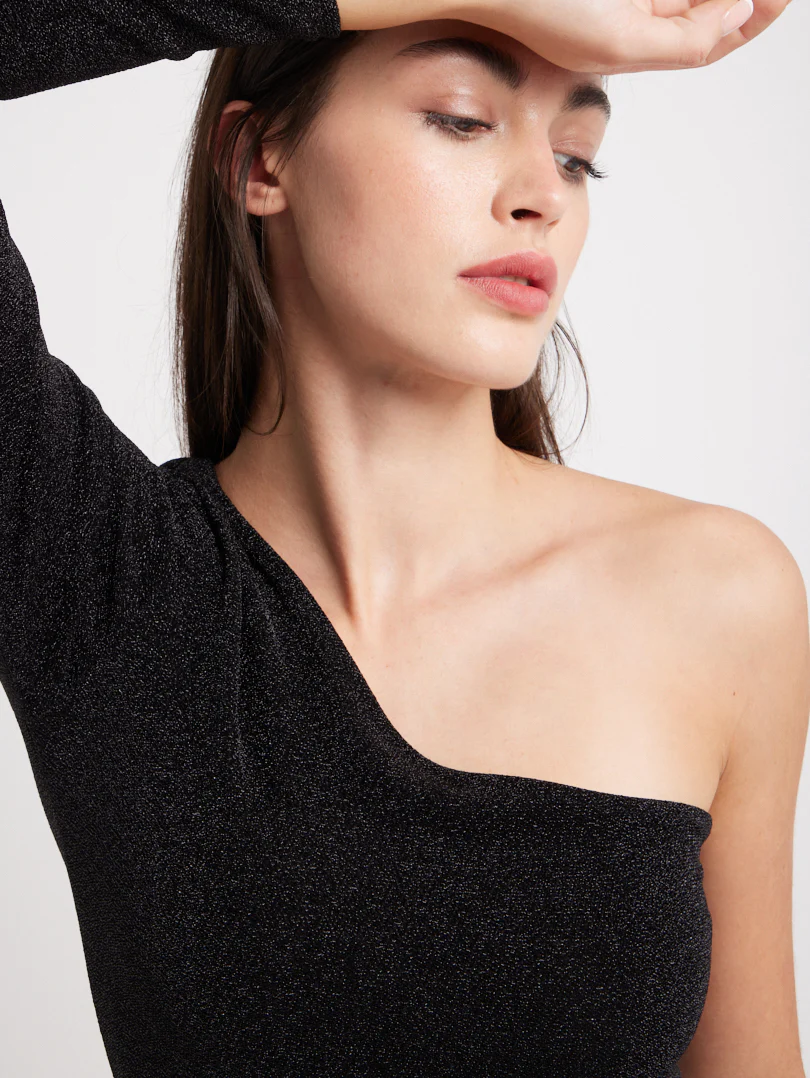 Robe asymétrique à paillettes - Image 8