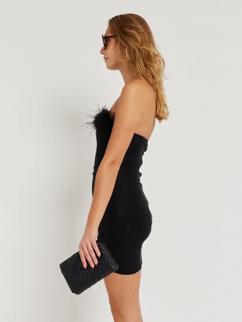 Robe bustier courte moulant à plumes - Image 3