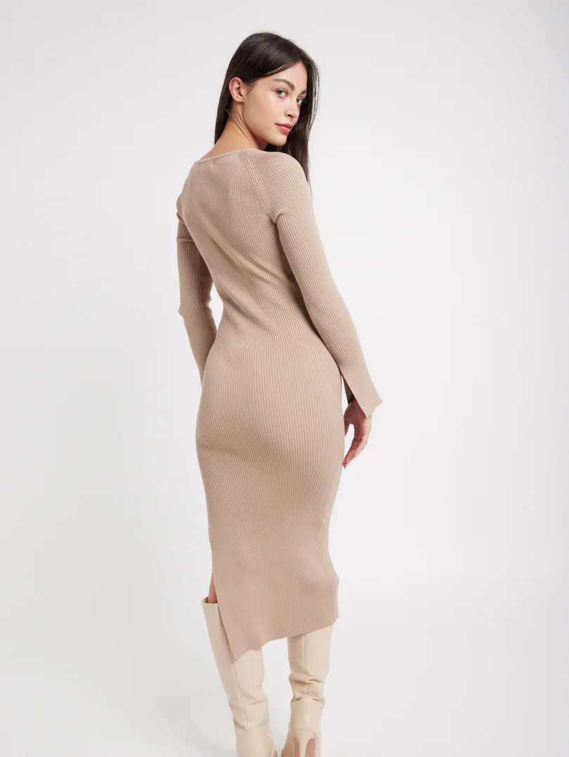 Robe en maille col coeur - Image 11