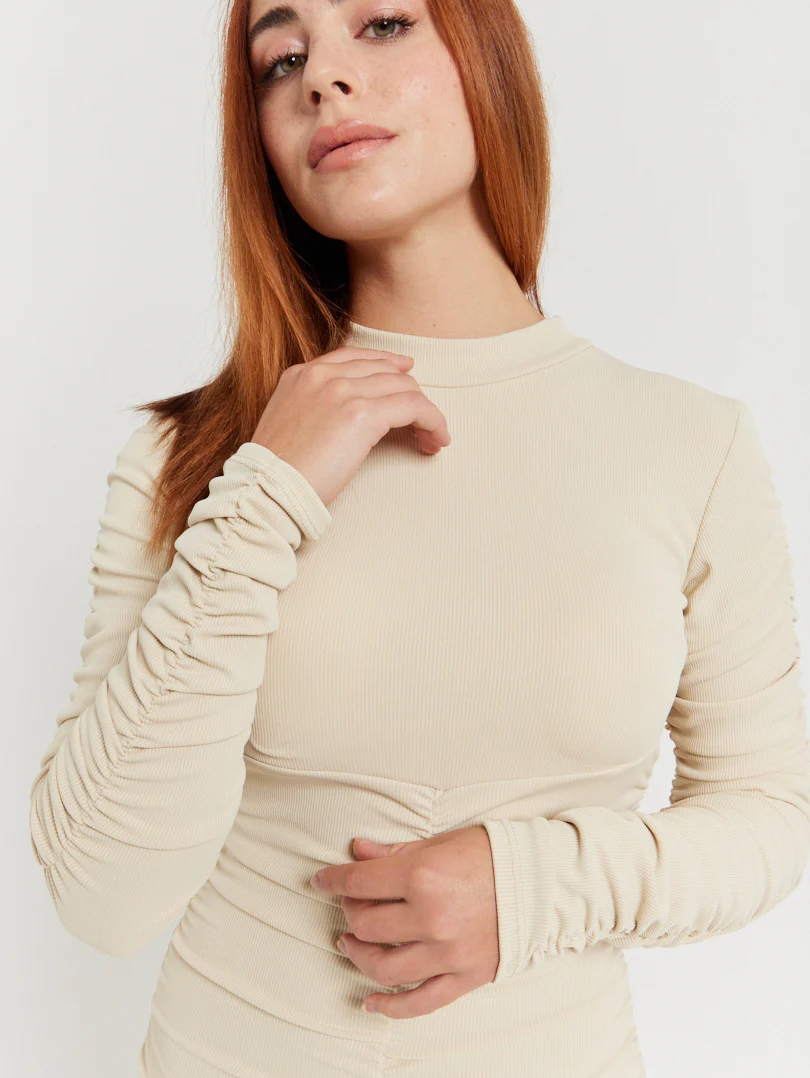 Robe manches longues rouge - Image 12