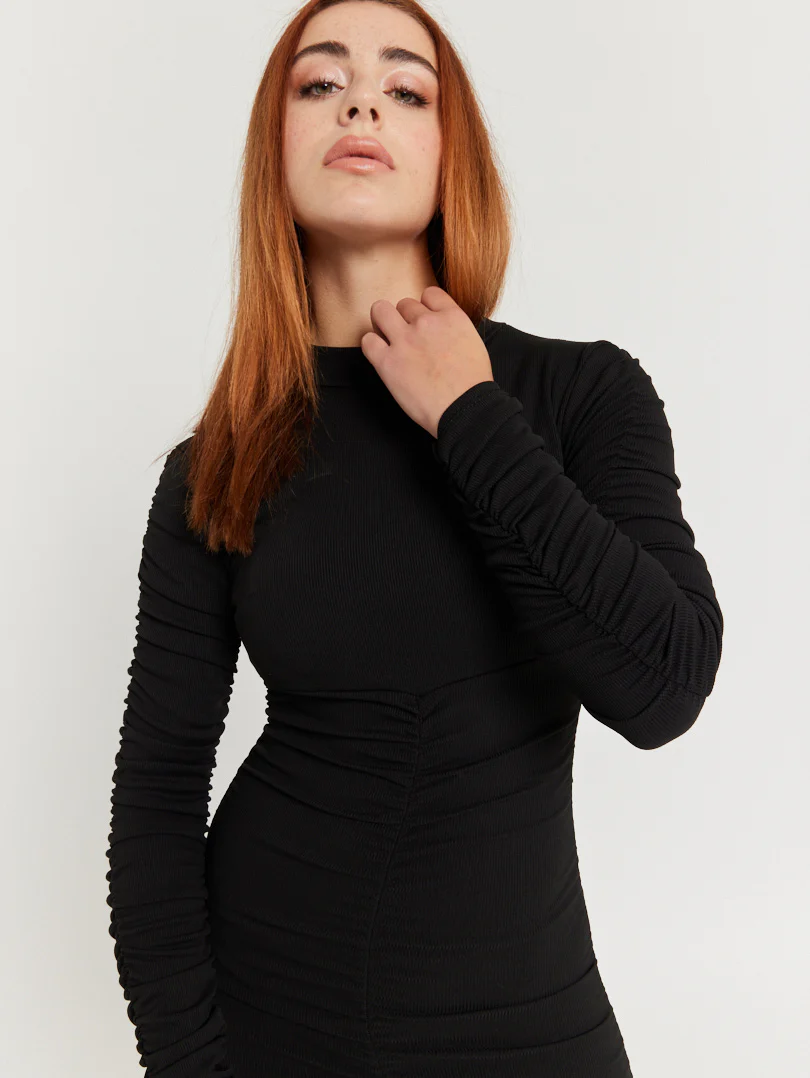 Robe manches longues rouge - Image 16