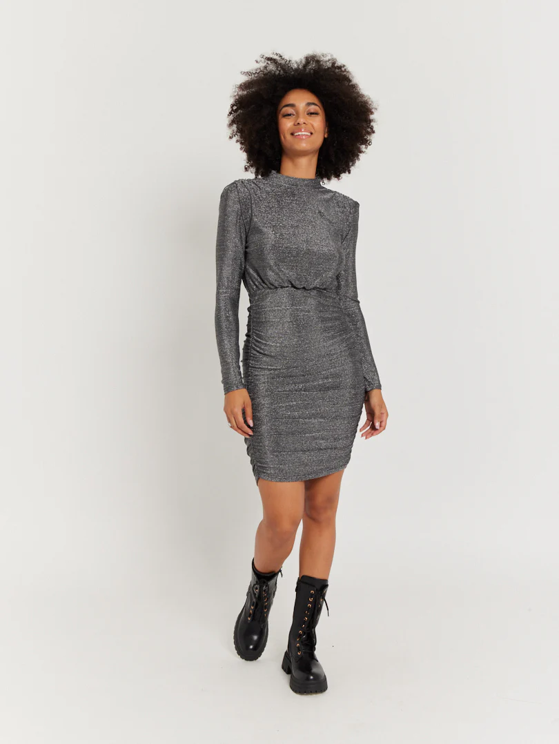 Robe noire pailletée manches longues - Image 5