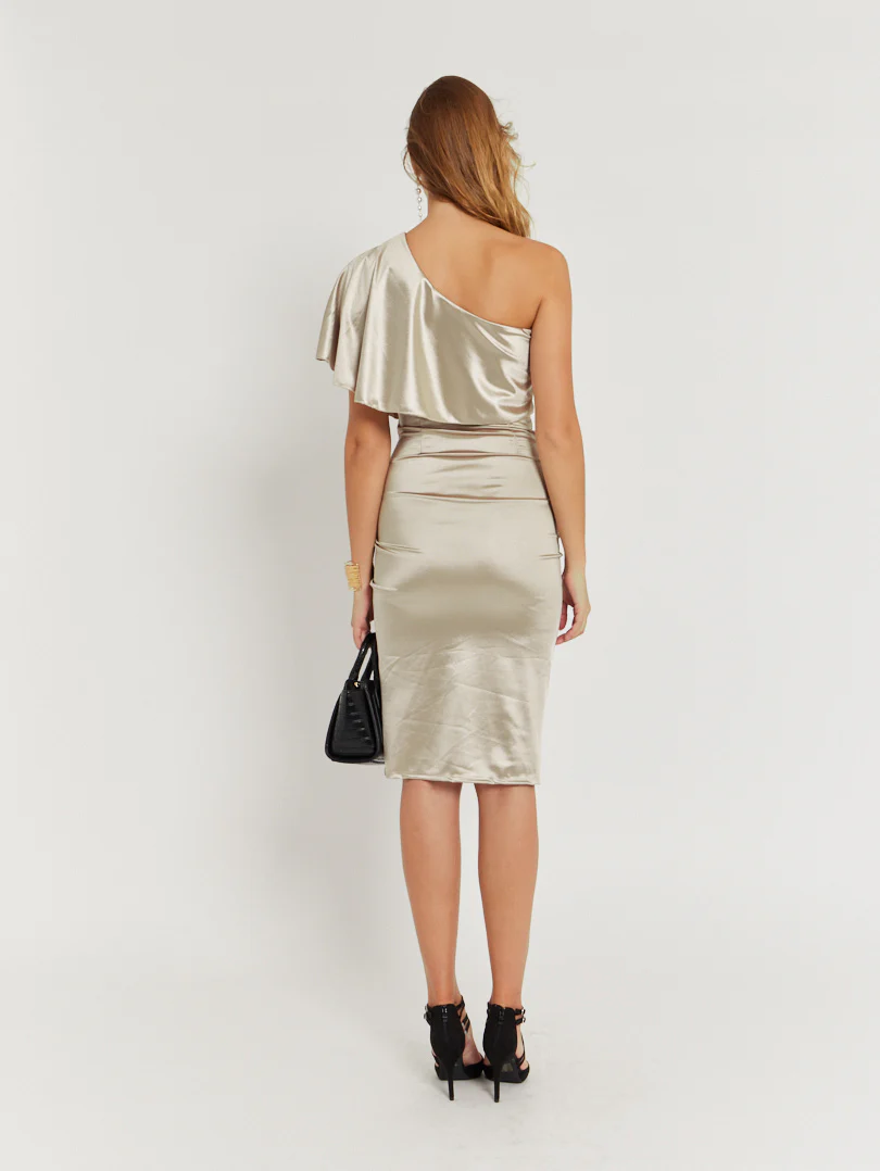 Robe satinée assymétrique - Image 3