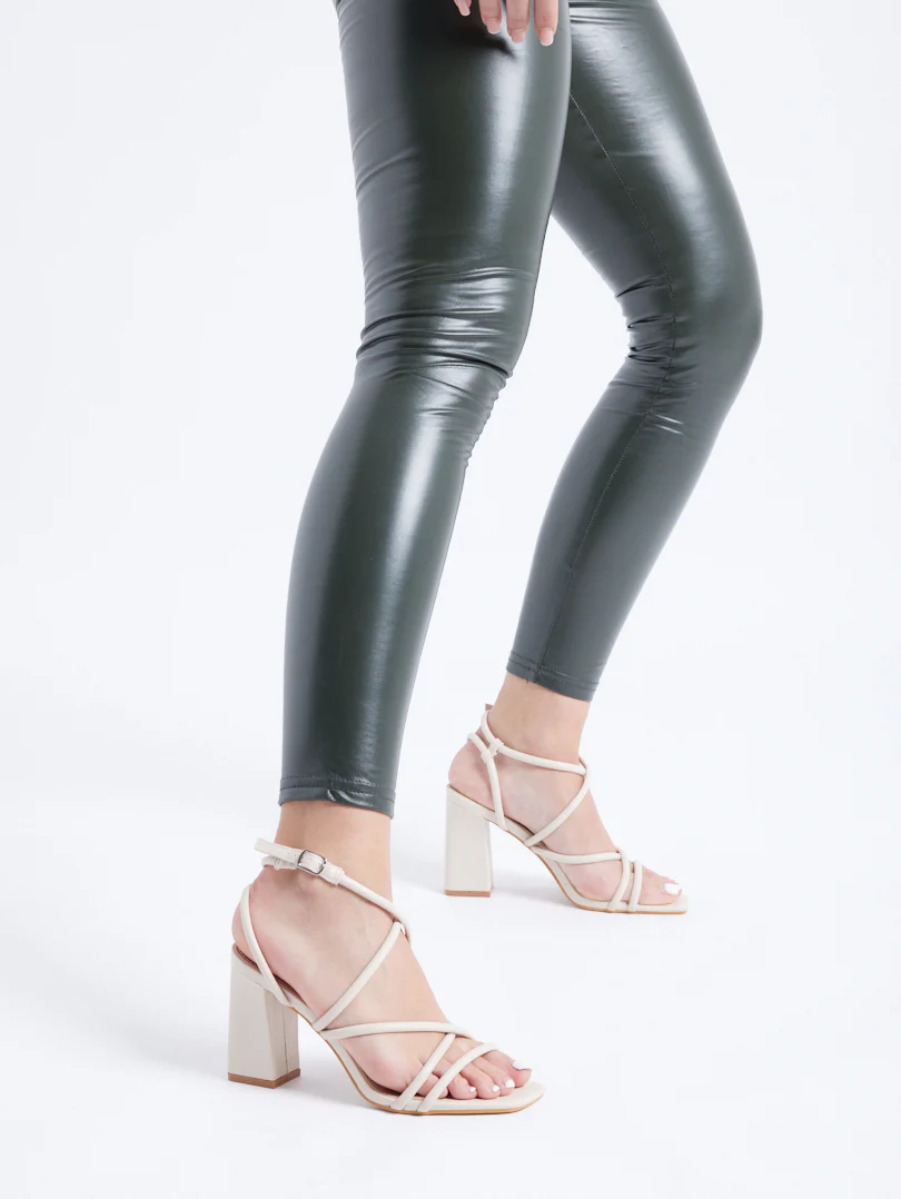 Sandales à talons carrés - Image 3
