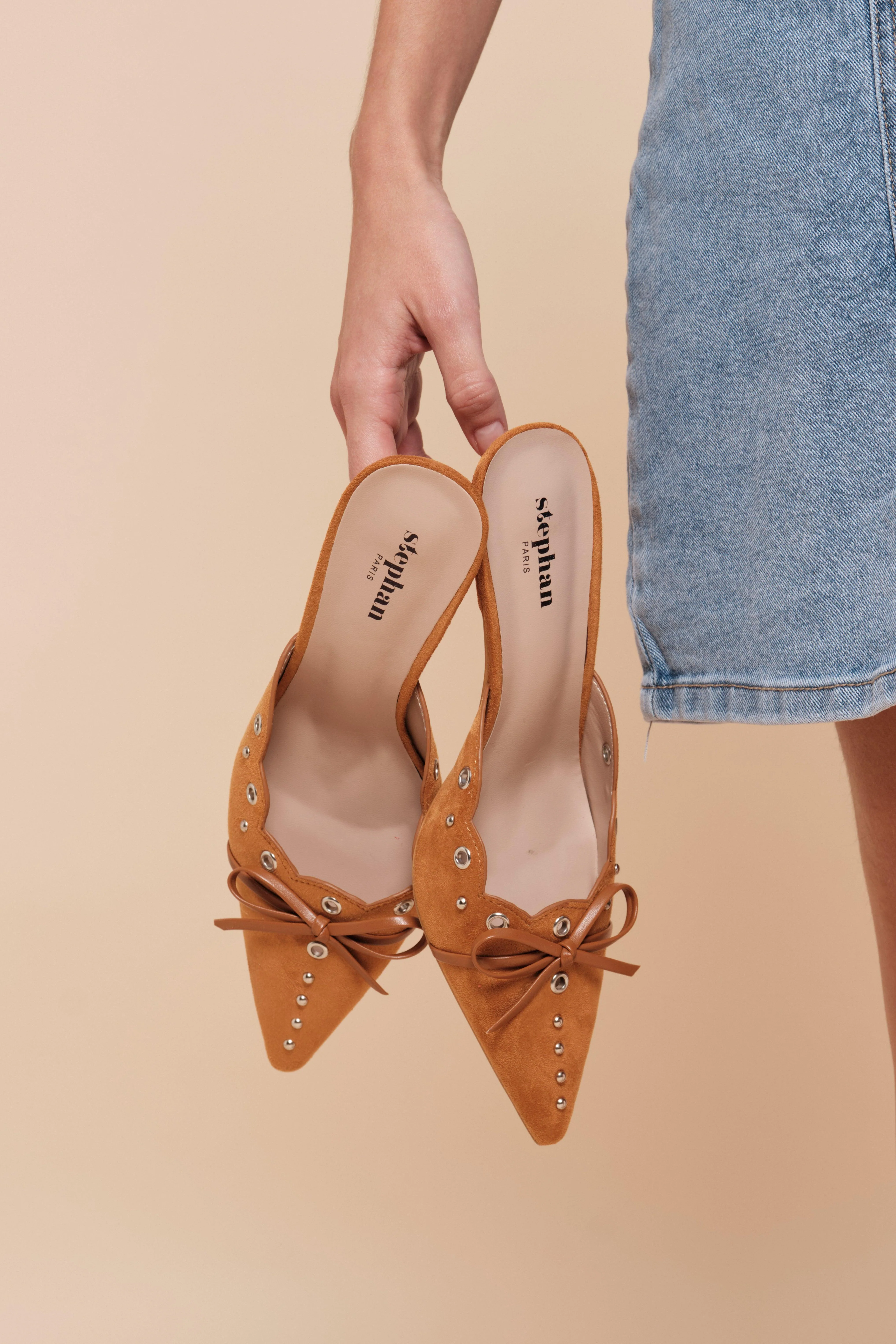 Mules en daim avec noeud - Image 3