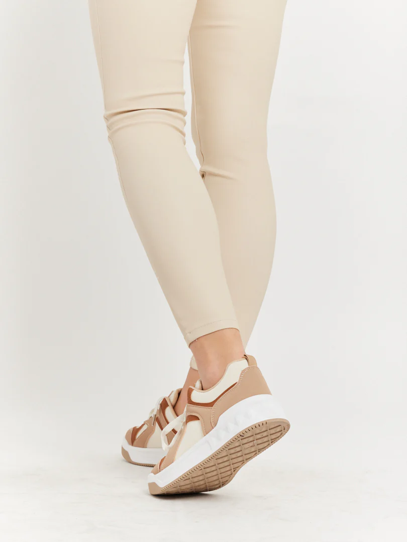 Sneakers beige et camel - Image 3